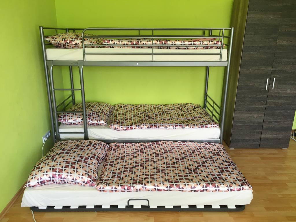 City Apartment Дечин Екстериор снимка