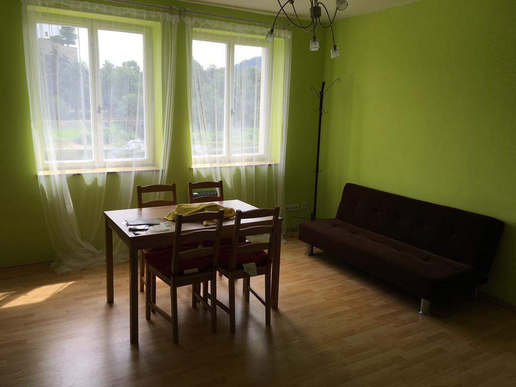City Apartment Дечин Екстериор снимка