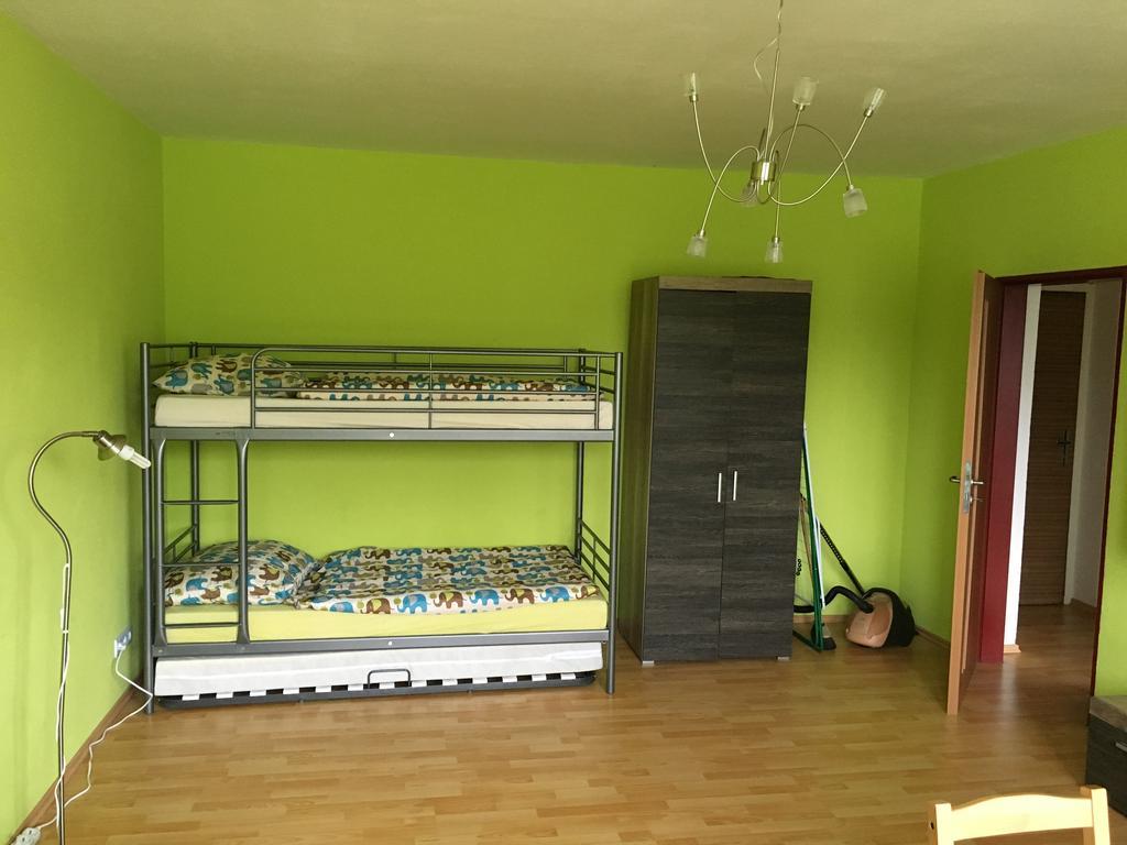 City Apartment Дечин Екстериор снимка